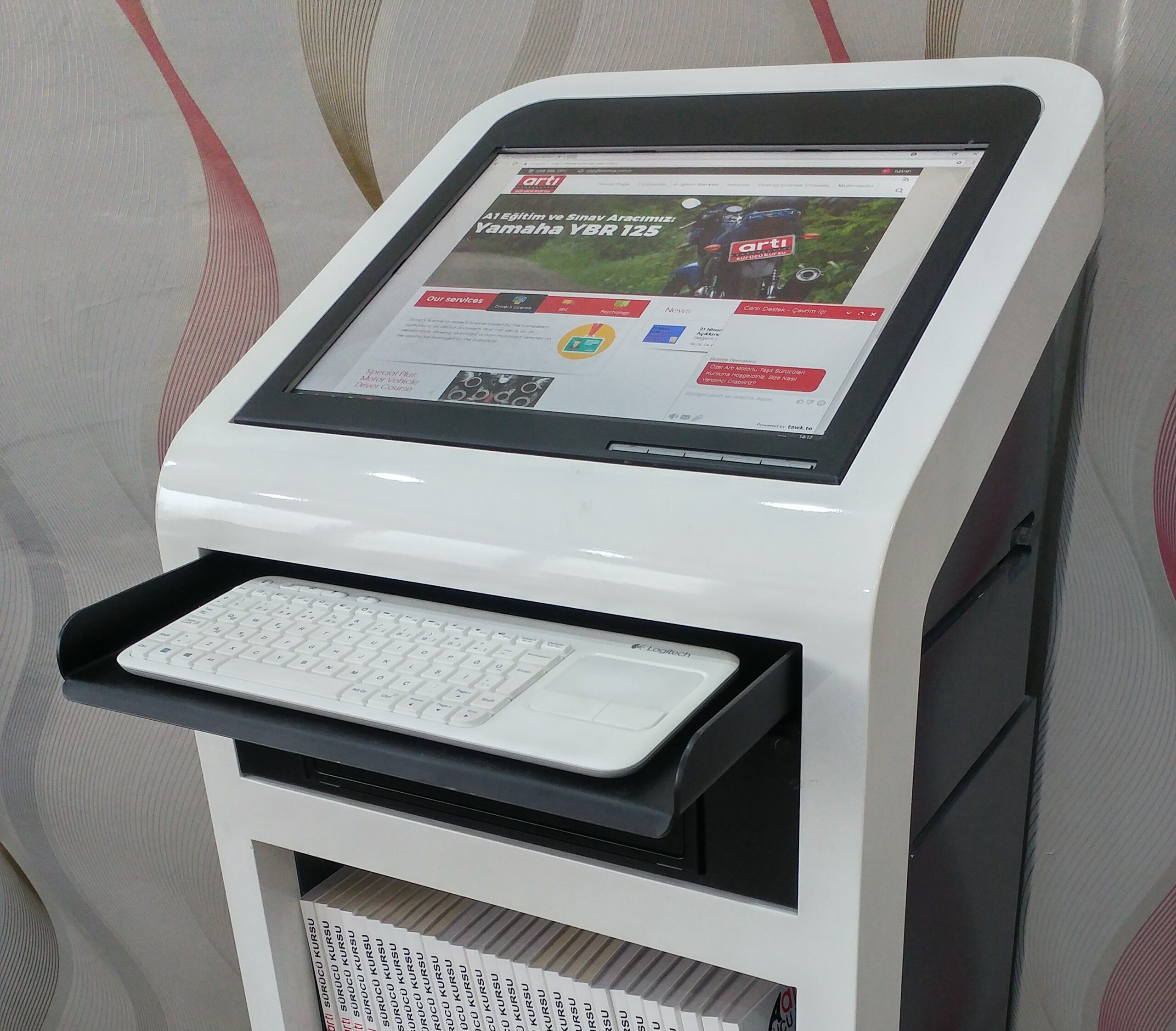 Kursiyer Kiosk Hizmetinizde !